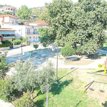 Dorothea'S Villa Platanos  Bagian luar foto