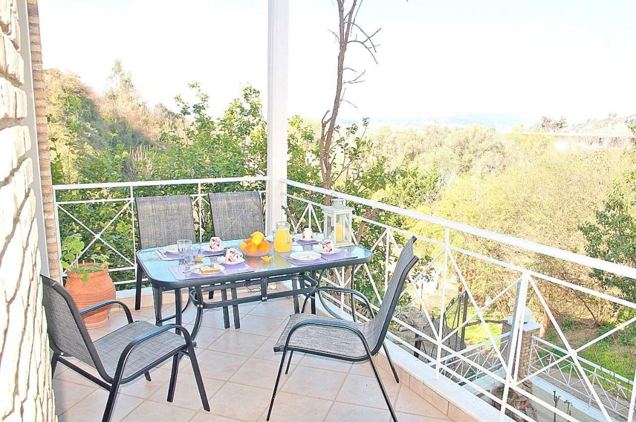 Dorothea'S Villa Platanos  Bagian luar foto